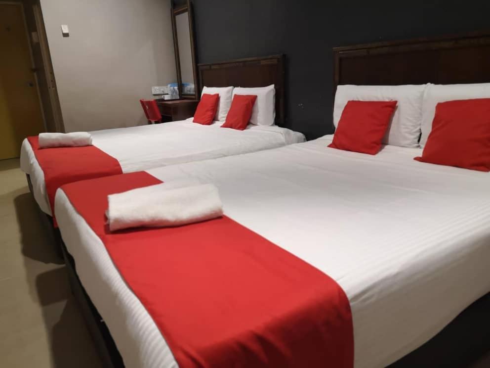 Nice Stay Hotel Raub Kültér fotó