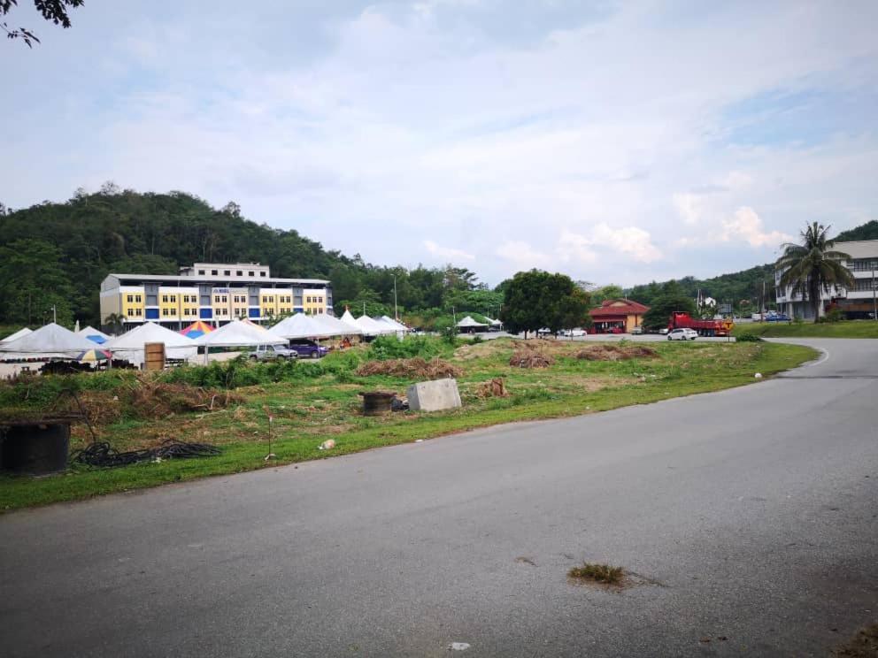Nice Stay Hotel Raub Kültér fotó